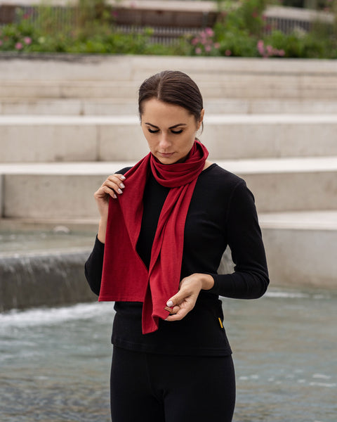 Women's Merino Scarf Royal Cherry
