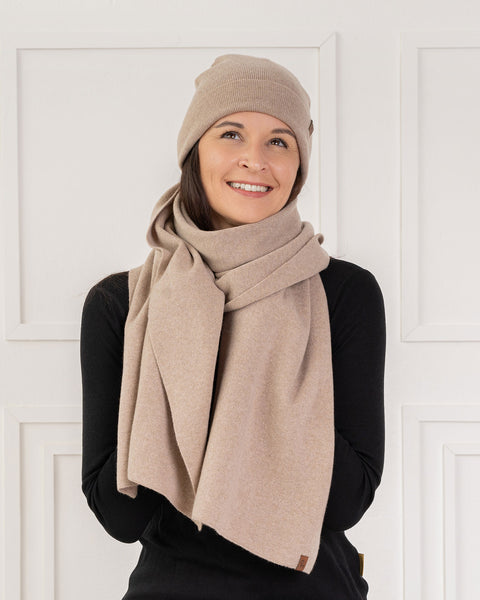Women's Knit Beanie &amp; Scarf Merino &amp; Cashmere 2-Piece Set