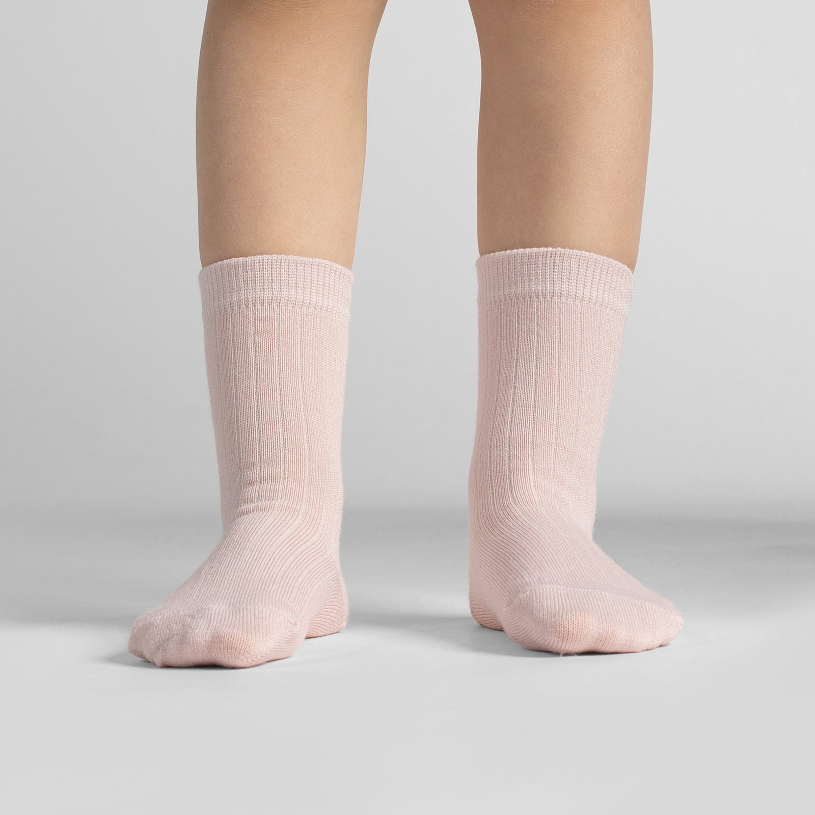 De Menique merino ribgebreide sokken met boord voor kinderen in alle kleuren.