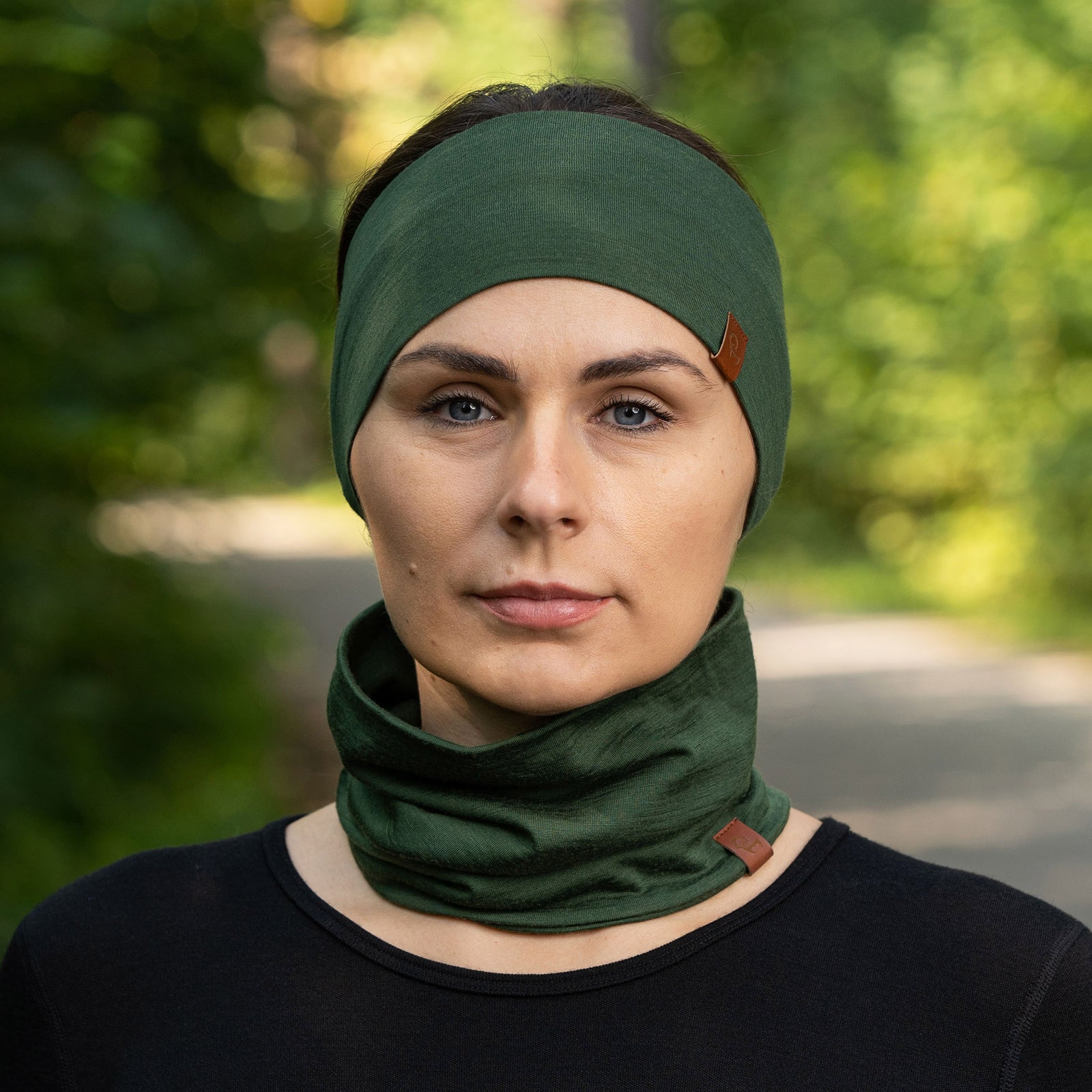 Women's Headband and Gaiter Set Dark Green